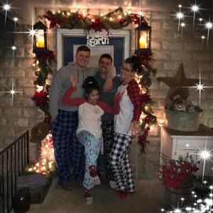 Meet your Posher, Andrea